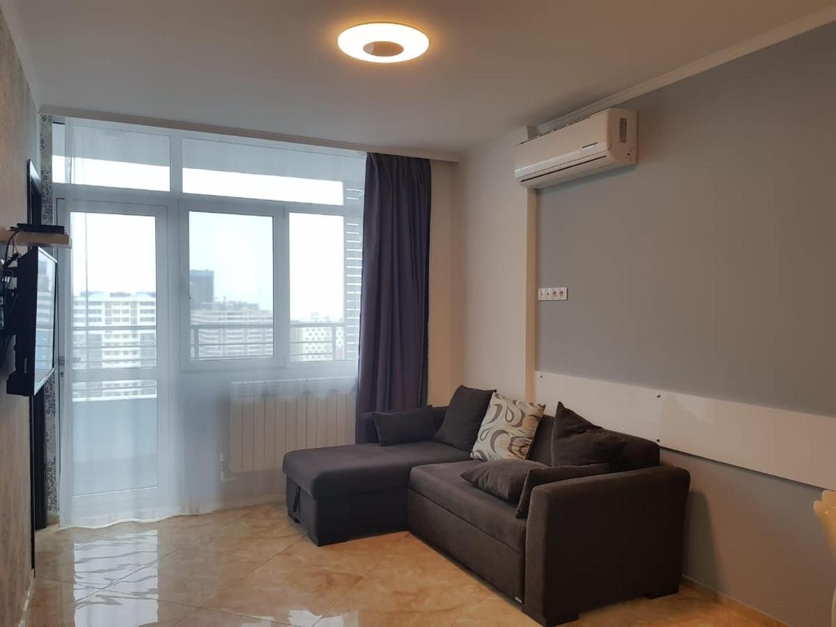 Breeze Batumi Apartment Bagian luar foto