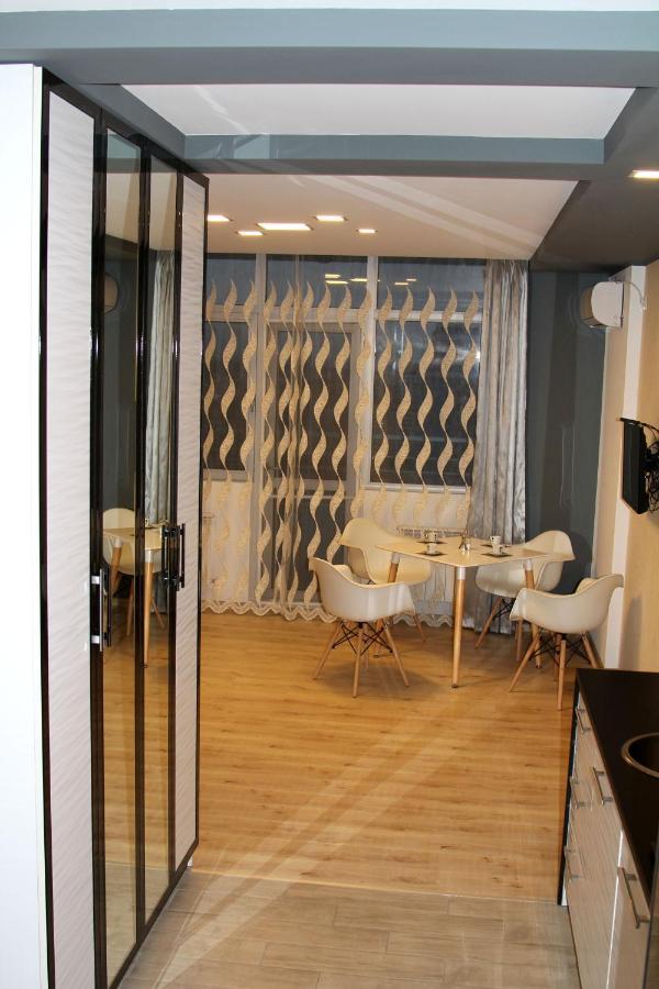 Breeze Batumi Apartment Bagian luar foto