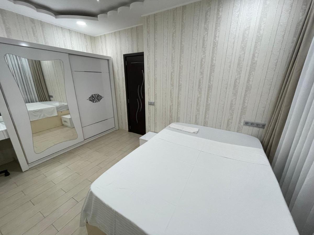 Breeze Batumi Apartment Bagian luar foto